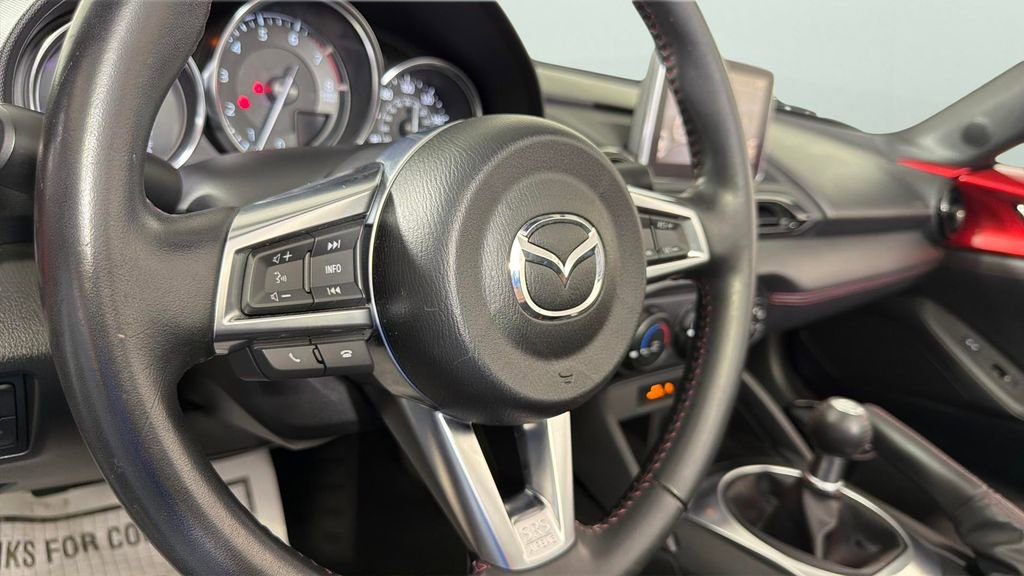 Used 2016 MAZDA MX-5 Miata Club w/ Brembo/BBS Package RWD image 29
