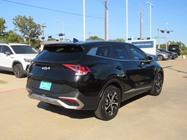 Used 2023 Kia Sportage EX image 6