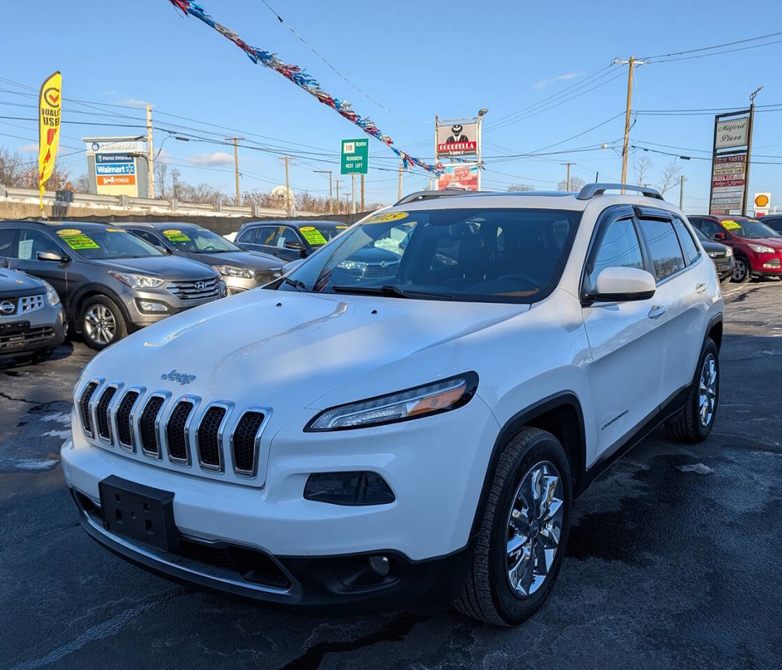 Used 2015 Jeep Cherokee Limited w/ Luxury Group image 8