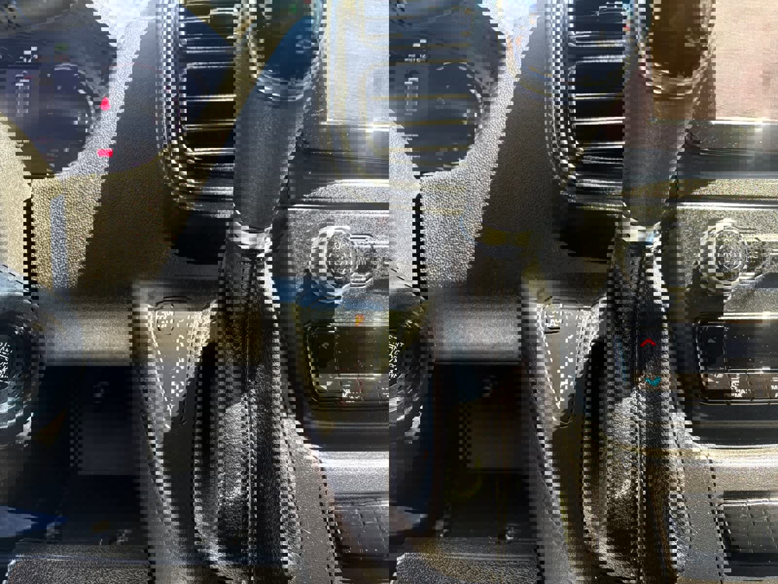 Used 2023 RAM ProMaster 2500 image 15