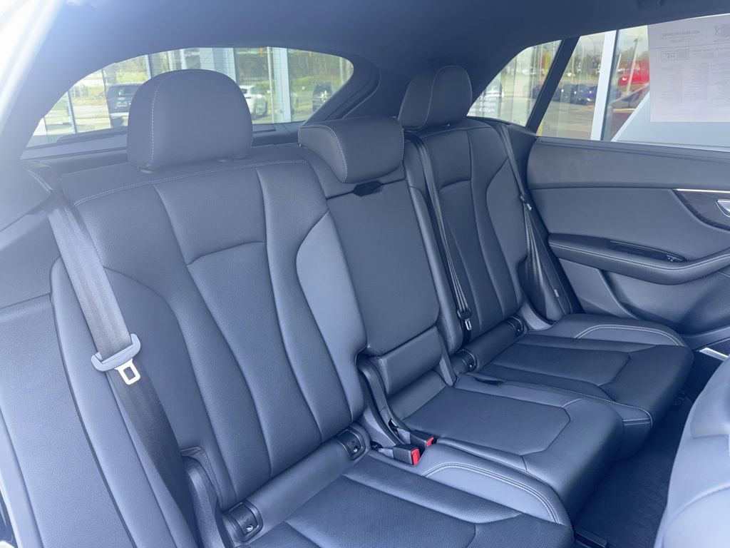 Used 2023 Audi Q8 Prestige w/ Prestige Package AWD/4WD image 35