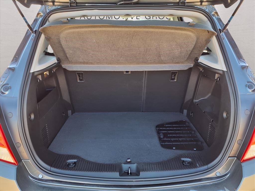 Used 2019 Chevrolet Trax LS image 23