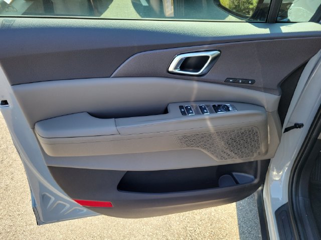 New 2027 Kia Carnival EX FWD image 27