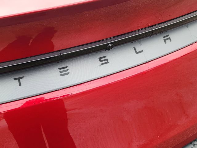 Used 2026 Tesla Model Y 2WD image 30