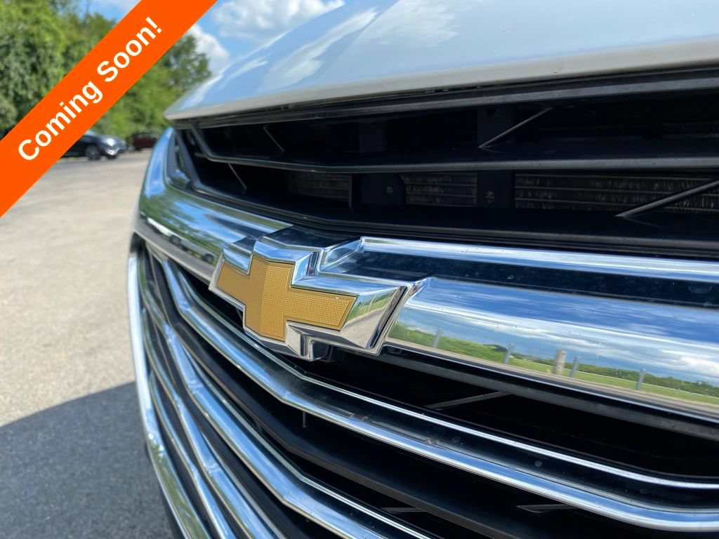 Used 2021 Chevrolet Malibu LS FWD image 4