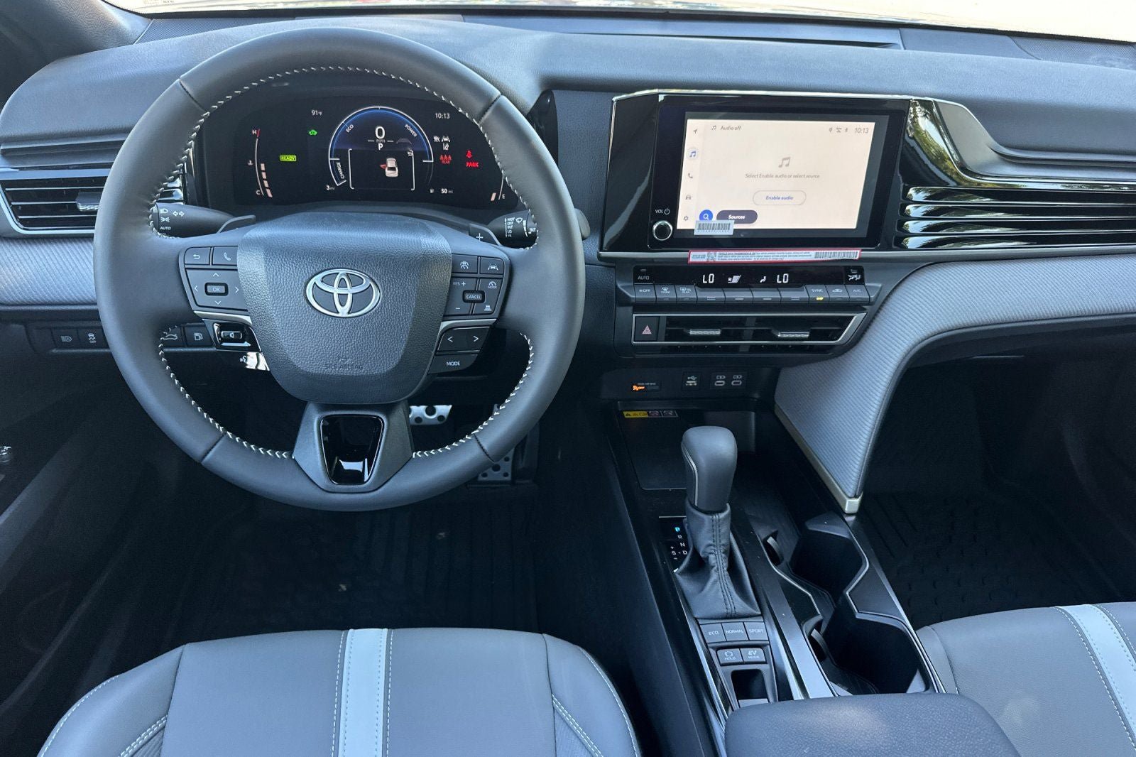 New 2026 Toyota Camry SE w/ Convenience Package AWD/4WD image 16