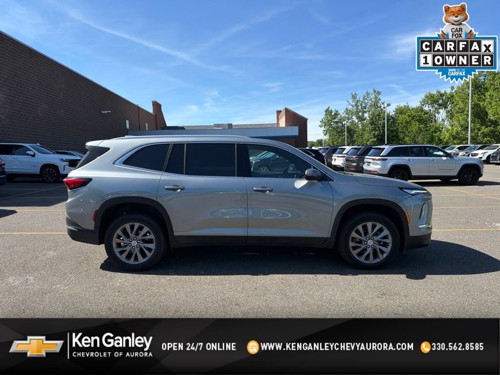 Used 2026 Buick Enclave Preferred w/ Power Package AWD/4WD image 1