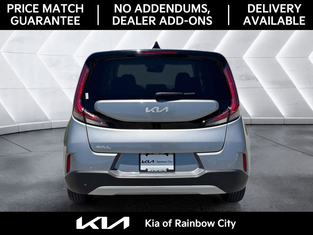Used 2025 Kia Soul LX w/ LX Technology Package FWD image 6