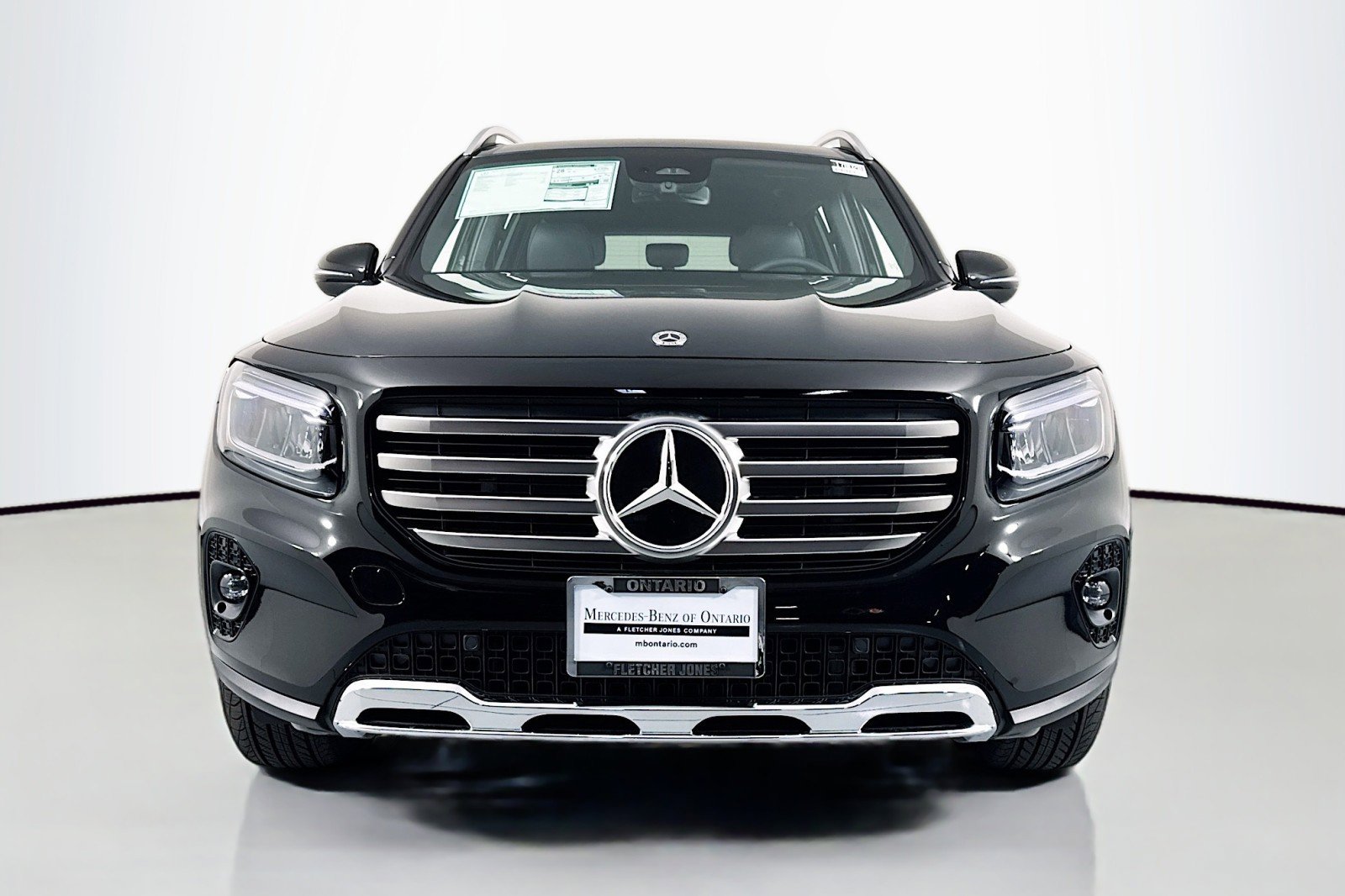 New 2026 Mercedes-Benz GLB 250 image 2