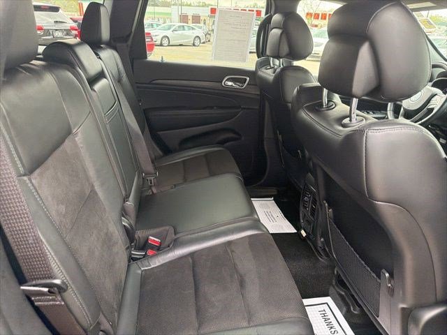 Used 2022 Jeep Grand Cherokee Laredo X image 18