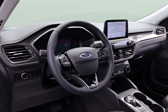 Certified 2023 Ford Escape Active AWD/4WD image 13