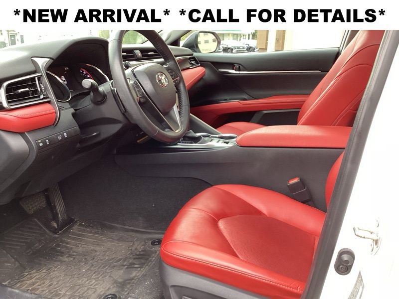 Used 2020 Toyota Camry XSE w/ Navigation Package image 9