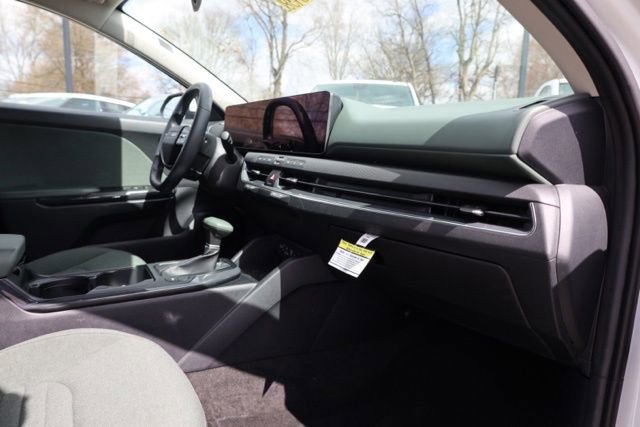 Used 2025 Kia K4 EX image 35