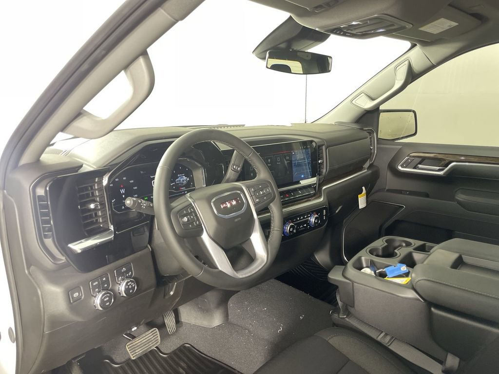Used 2025 GMC Sierra 1500 Elevation w/ X31 Off-Road Package image 10