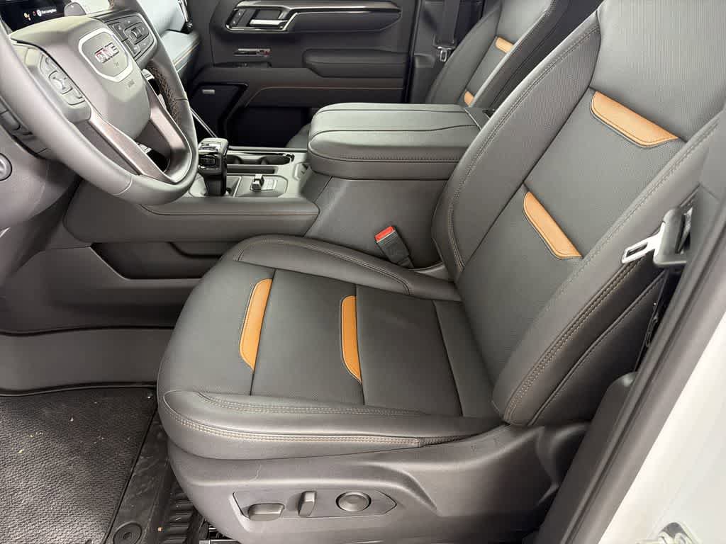 New 2026 GMC Sierra 1500 AT4 w/ AT4 Premium Package image 13