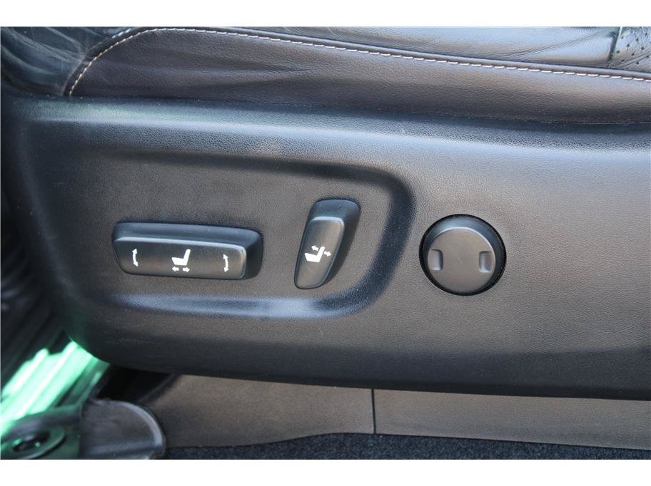 Used 2015 Lexus GX 460 Luxury AWD/4WD image 17