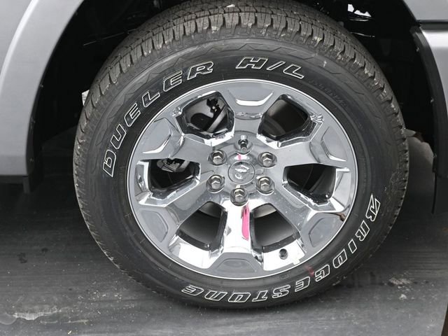 New 2026 RAM 1500 4x4 Crew Cab image 40