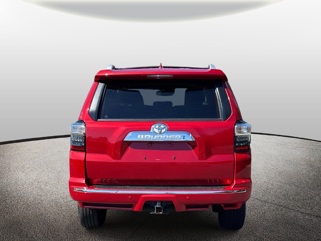 Used 2022 Toyota 4Runner Limited AWD/4WD image 4