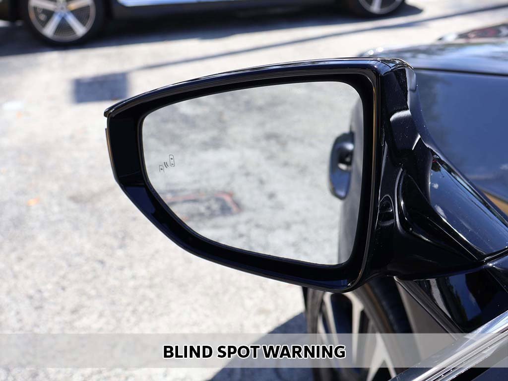 Used 2019 Lexus UX 200 image 5