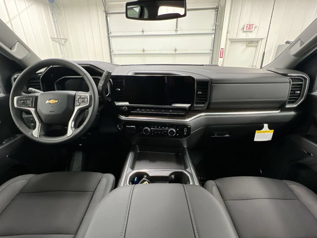 New 2026 Chevrolet Silverado 2500 LT w/ All Star Edition AWD/4WD image 5
