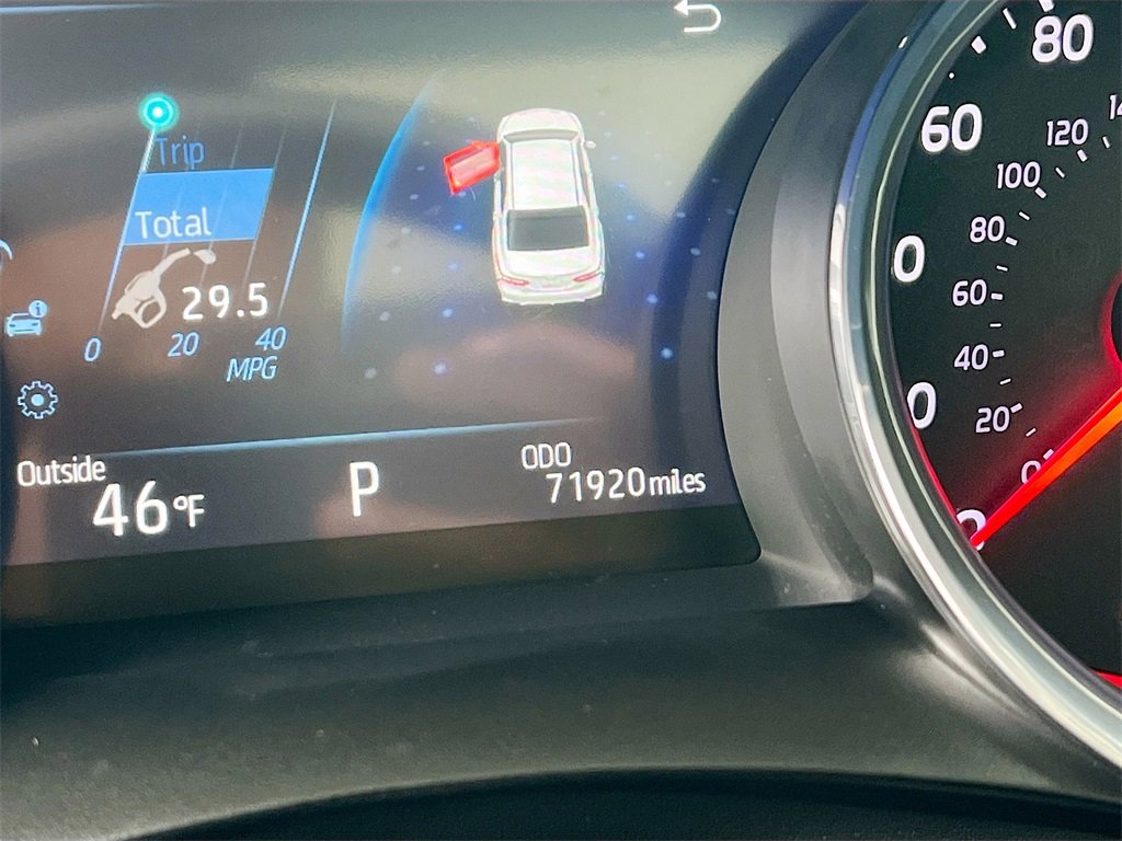 Used 2020 Toyota Camry XSE image 12