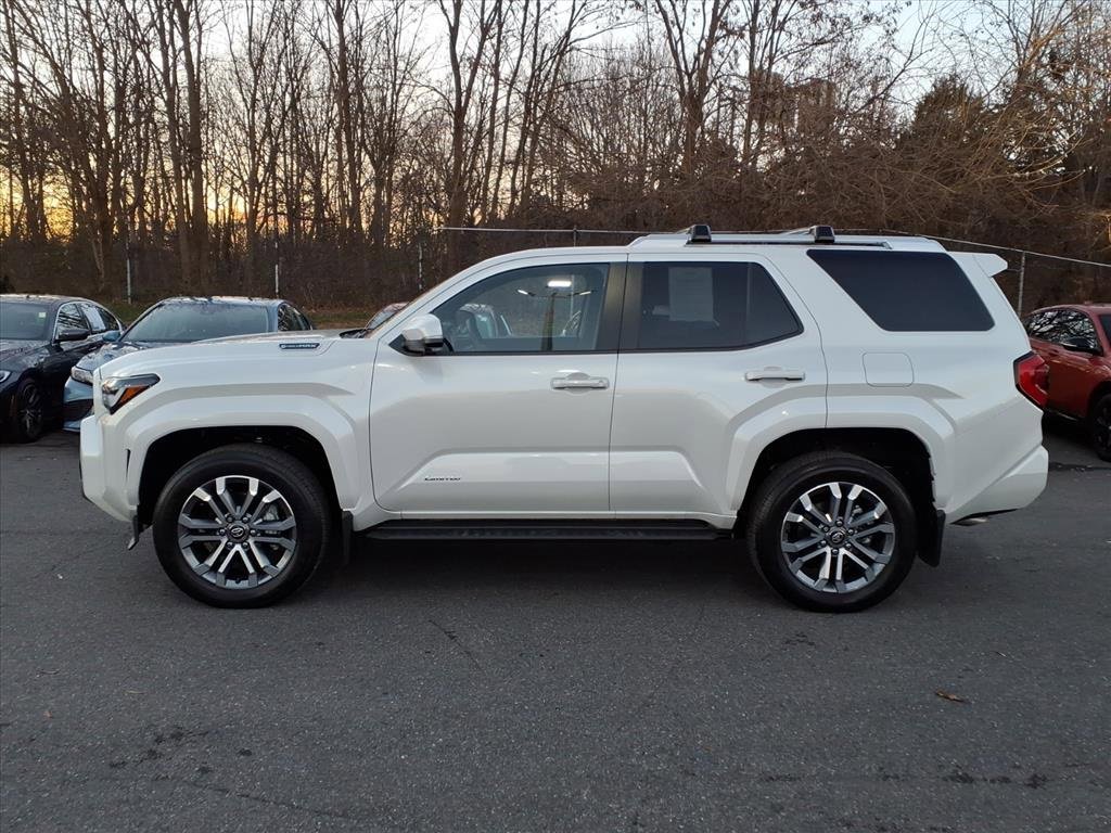 Used 2025 Toyota 4Runner Limited image 6