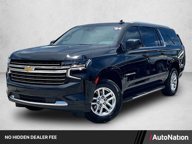 Used 2024 Chevrolet Suburban LT RWD image 1