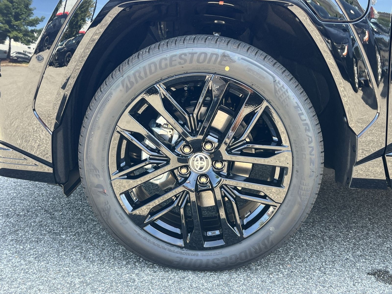 New 2026 Toyota RAV4 XSE AWD/4WD image 5