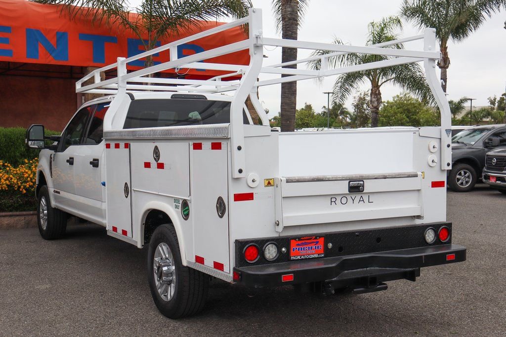 Used 2019 Ford F350 XLT AWD/4WD image 7