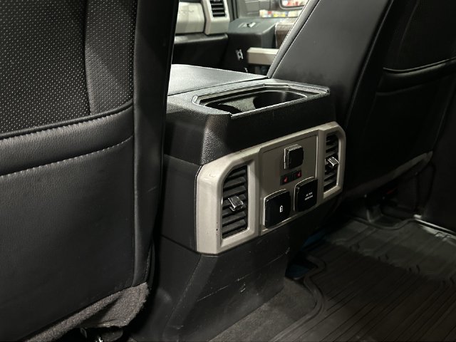 Used 2019 Ford F350 Lariat w/ Lariat Ultimate Package AWD/4WD image 31