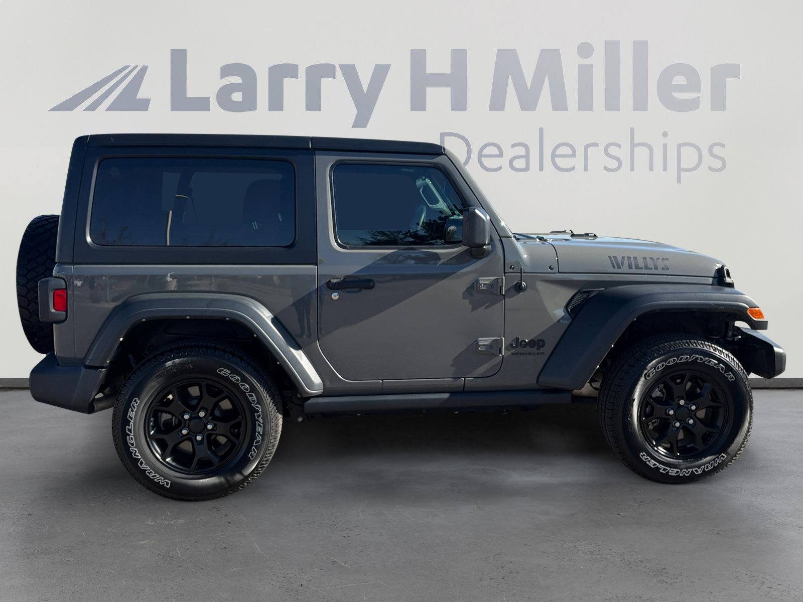 Used 2021 Jeep Wrangler Sport AWD/4WD image 7