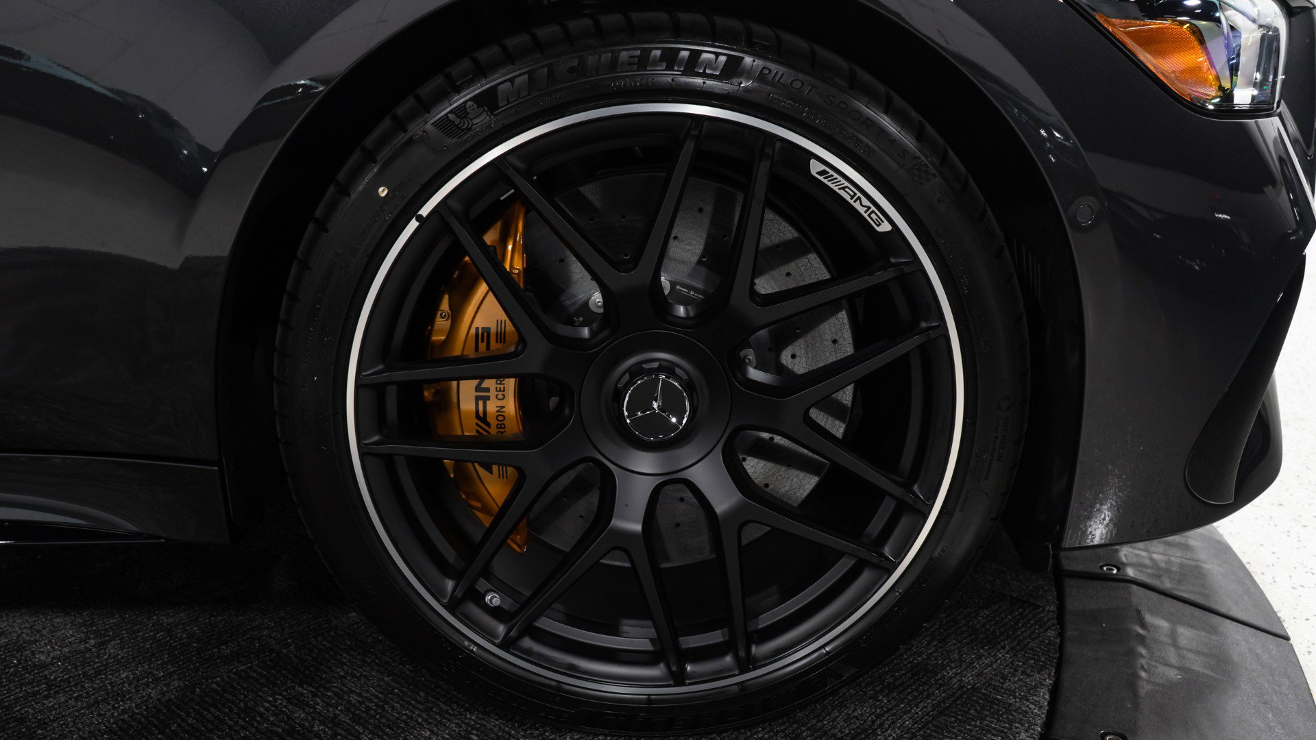 Used 2026 Mercedes-Benz AMG GT 63 S image 29