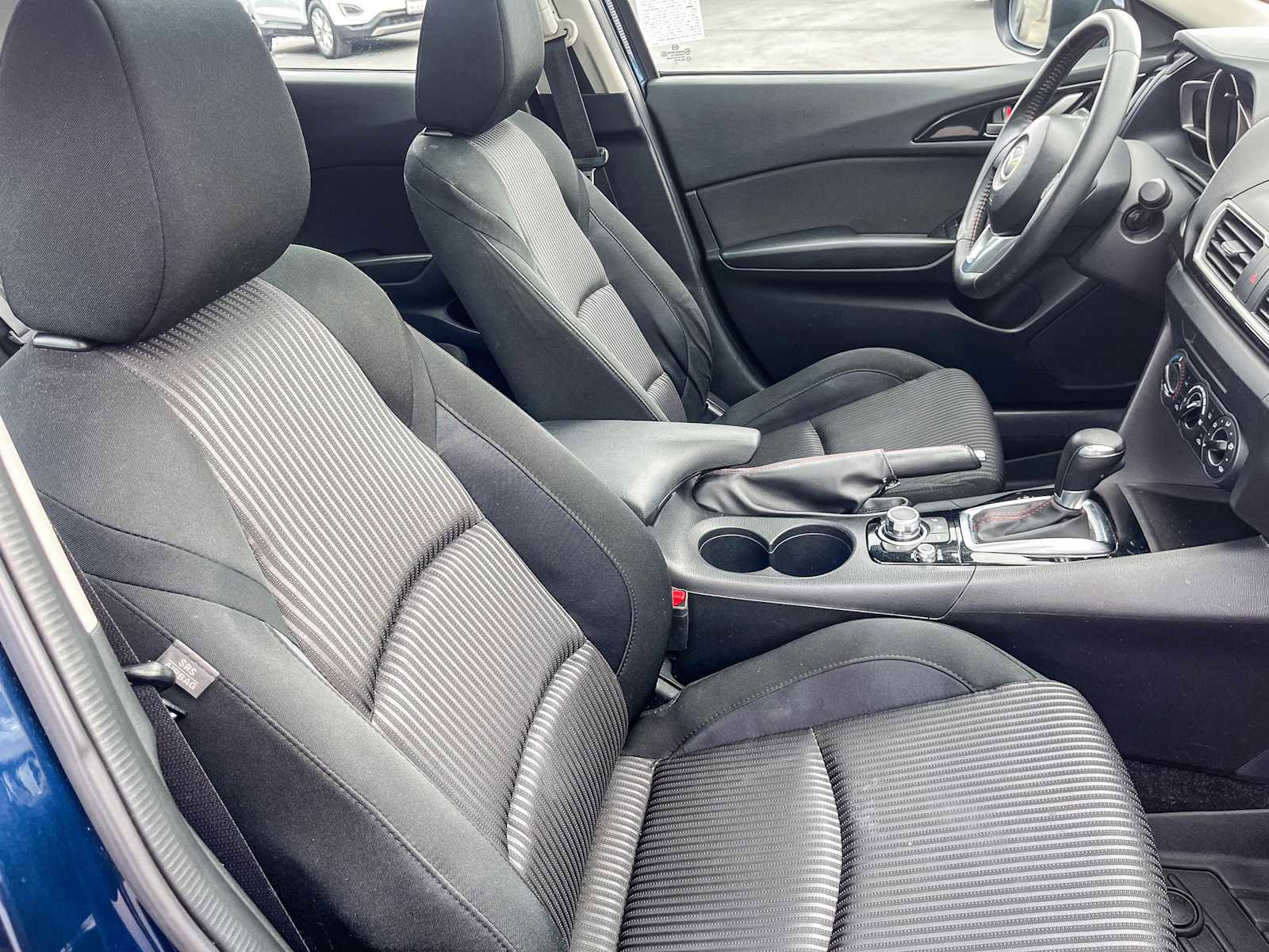 Used 2016 MAZDA MAZDA3 i Touring image 16