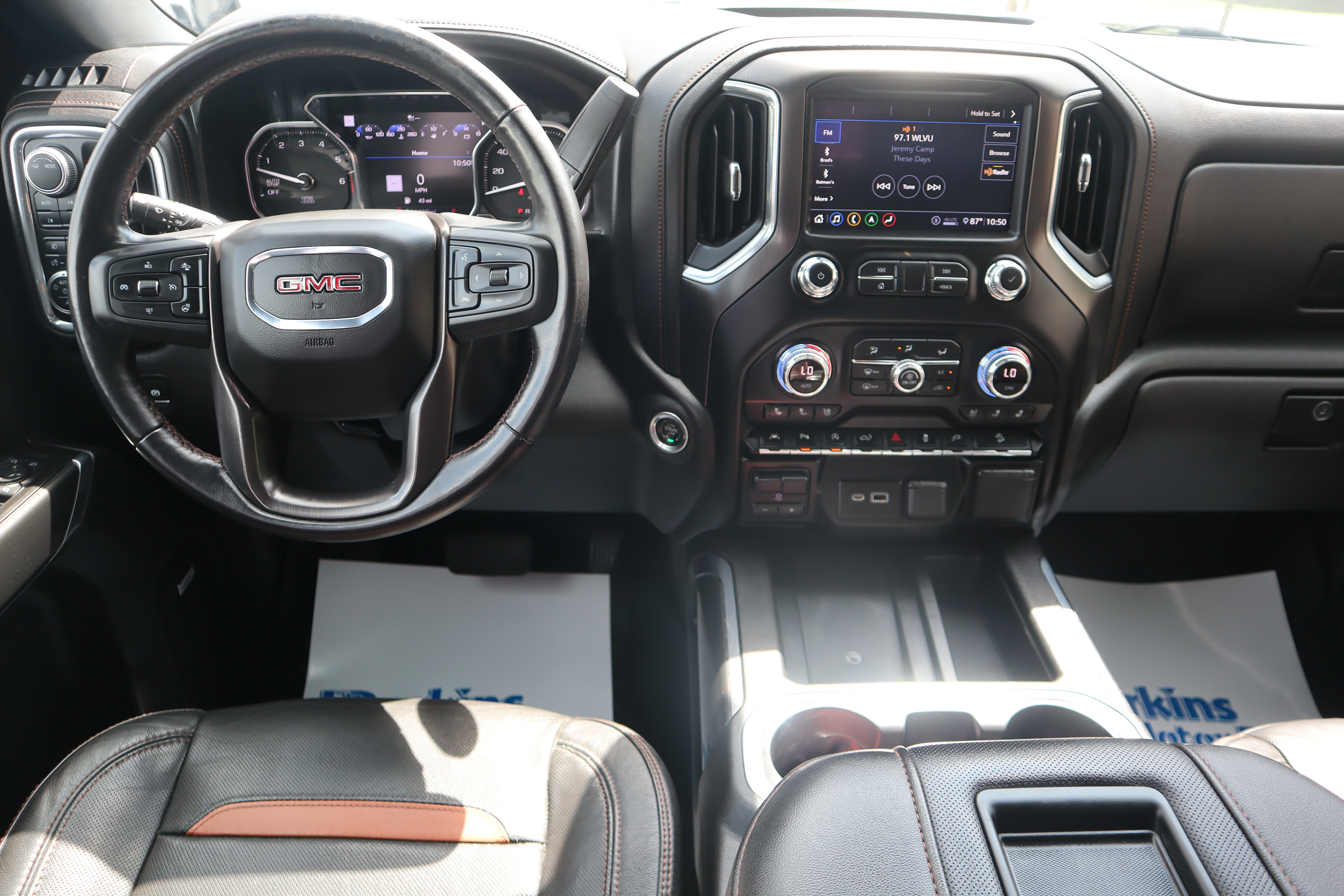 Used 2020 GMC Sierra 1500 AT4 w/ AT4 Premium Package AWD/4WD image 13