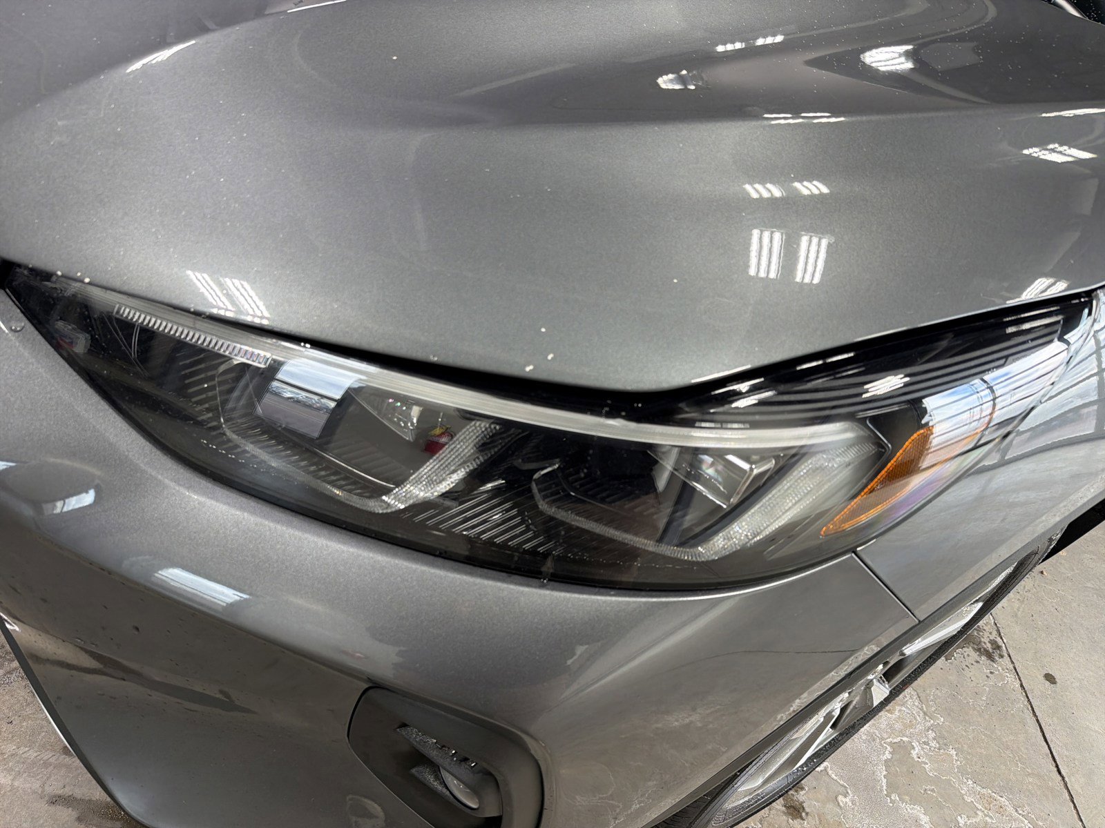 Used 2024 Ford Escape Platinum image 16