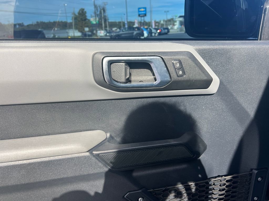 Used 2023 Ford Bronco Big Bend image 10