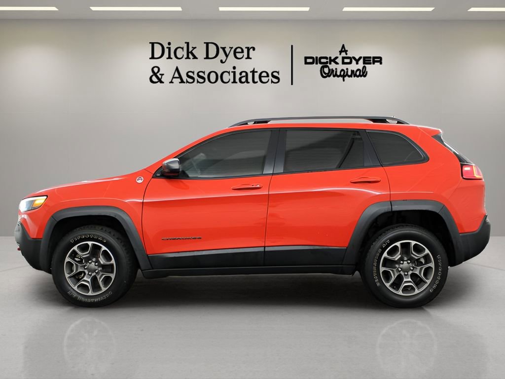 Used 2021 Jeep Cherokee Trailhawk image 6