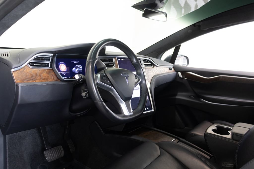 Used 2018 Tesla Model X 100D AWD/4WD image 18