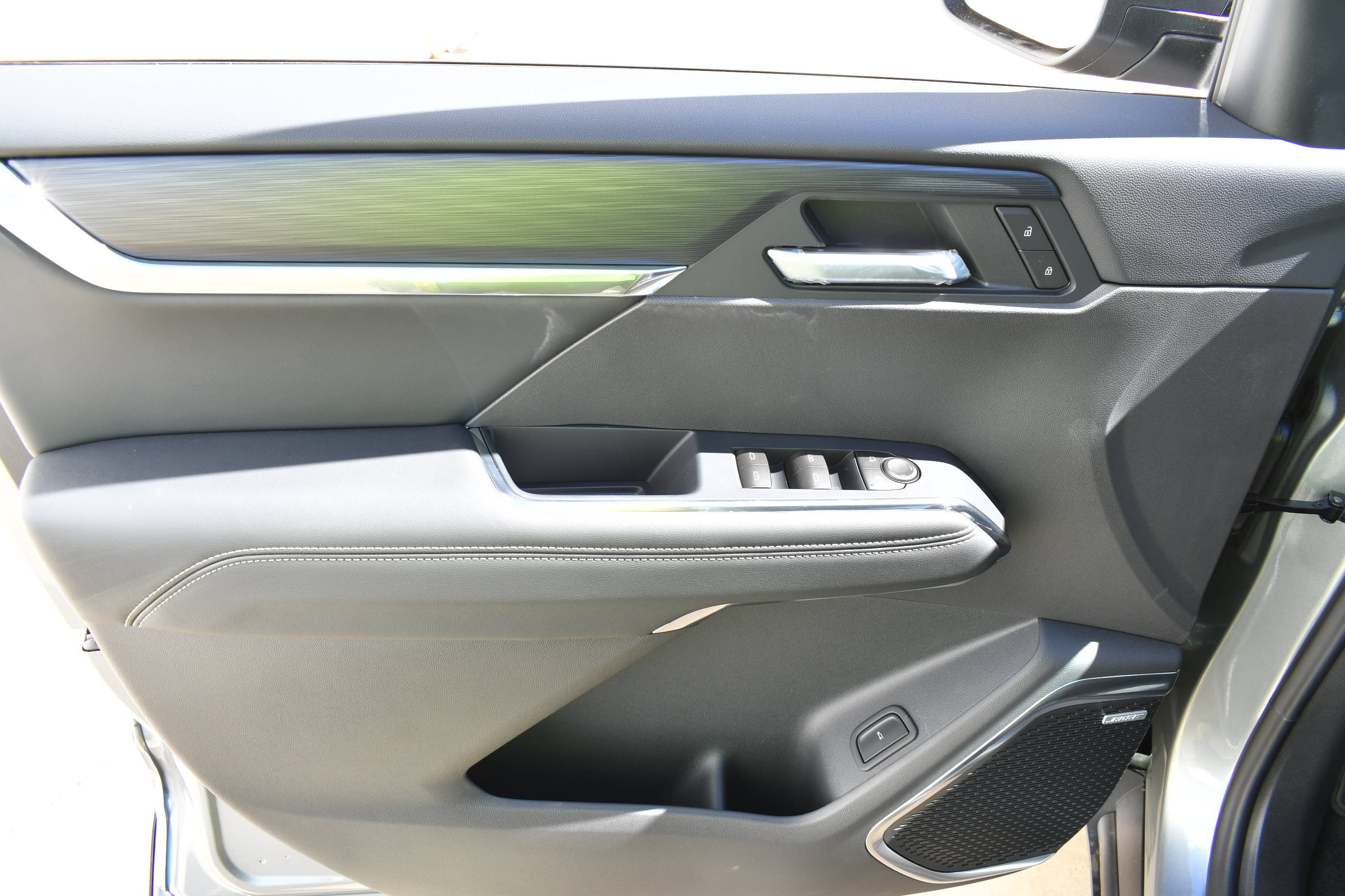 New 2027 GMC Acadia Elevation w/ Super Cruise Package FWD image 10