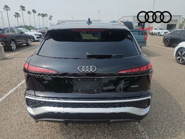New 2026 Audi Q3 quattro 2.0T AWD/4WD image 11