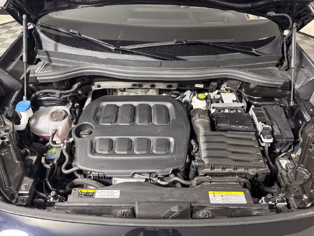 Used 2025 Volkswagen Tiguan SEL R-Line AWD/4WD image 36