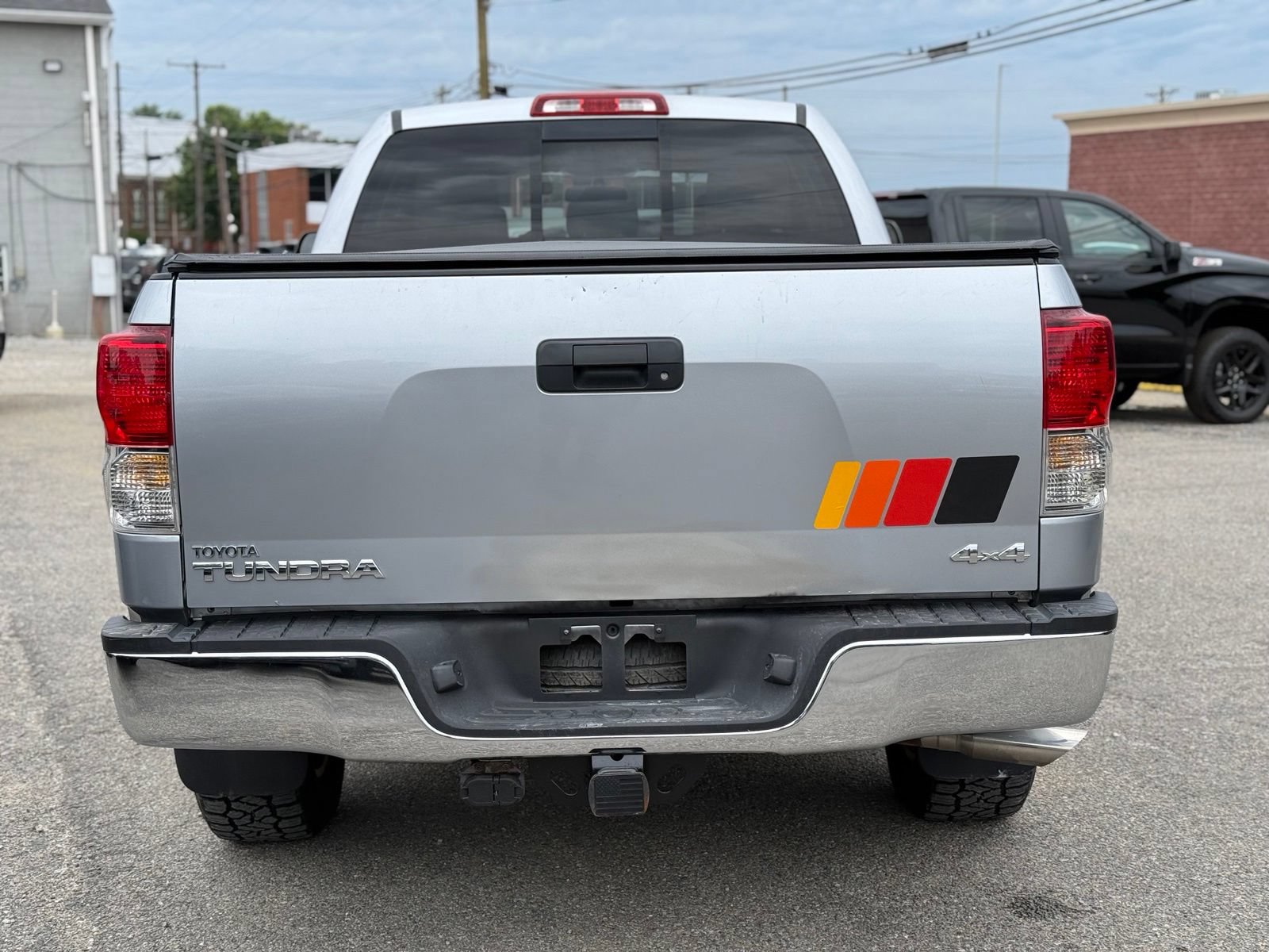 Used 2012 Toyota Tundra 4x4 Double Cab w/ Tow Pkg image 6