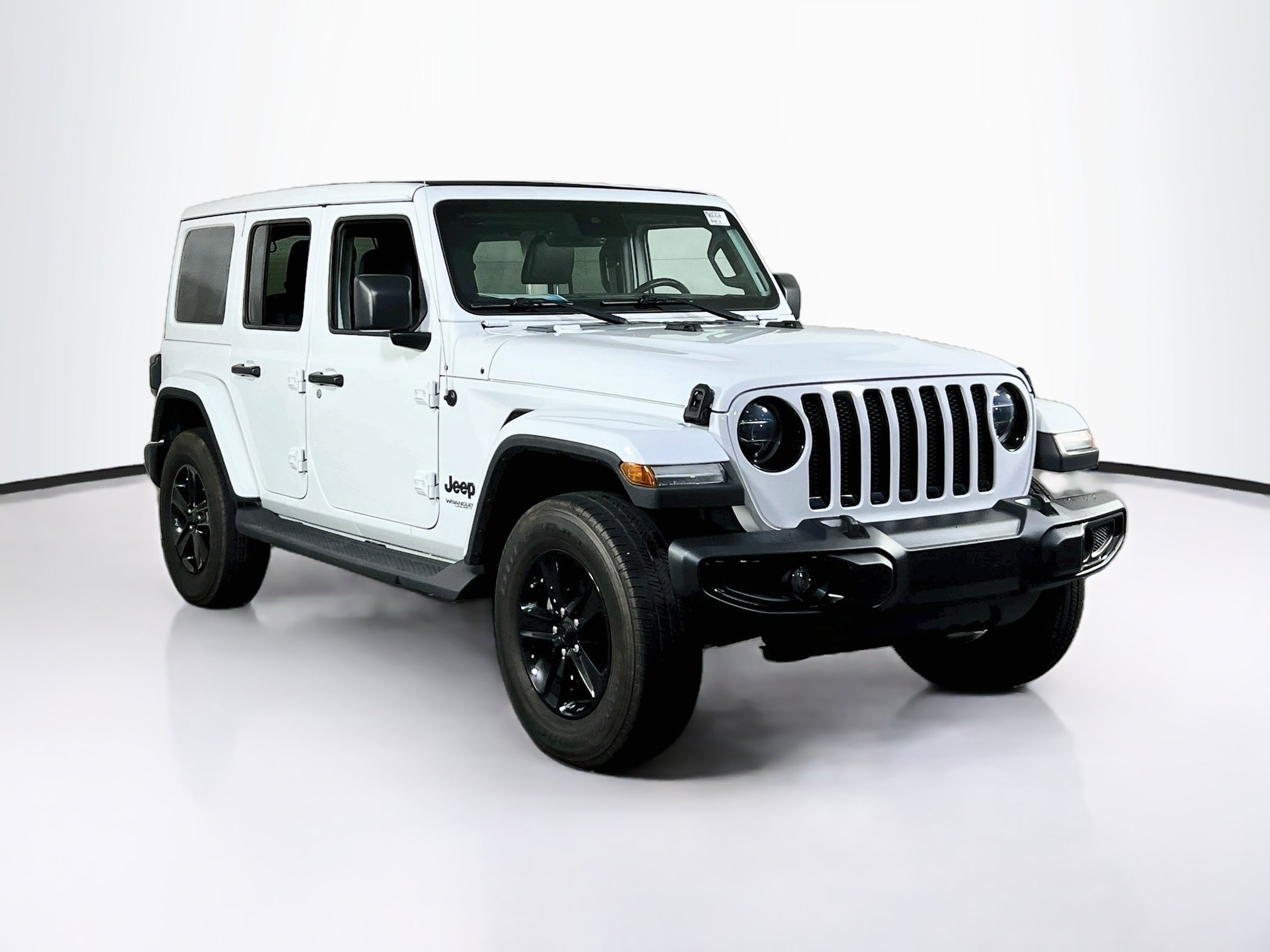 Used 2021 Jeep Wrangler Unlimited Sahara AWD/4WD image 3