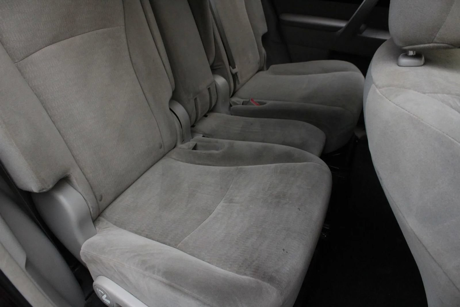 Used 2013 Toyota Highlander 4WD Hybrid image 25