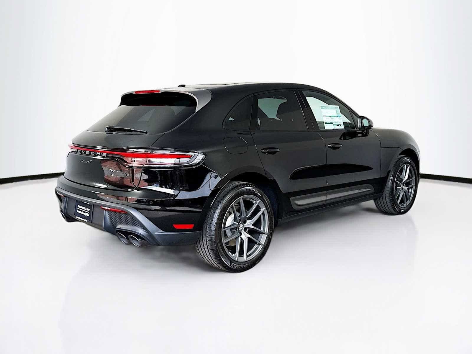 New 2025 Porsche Macan AWD/4WD image 9