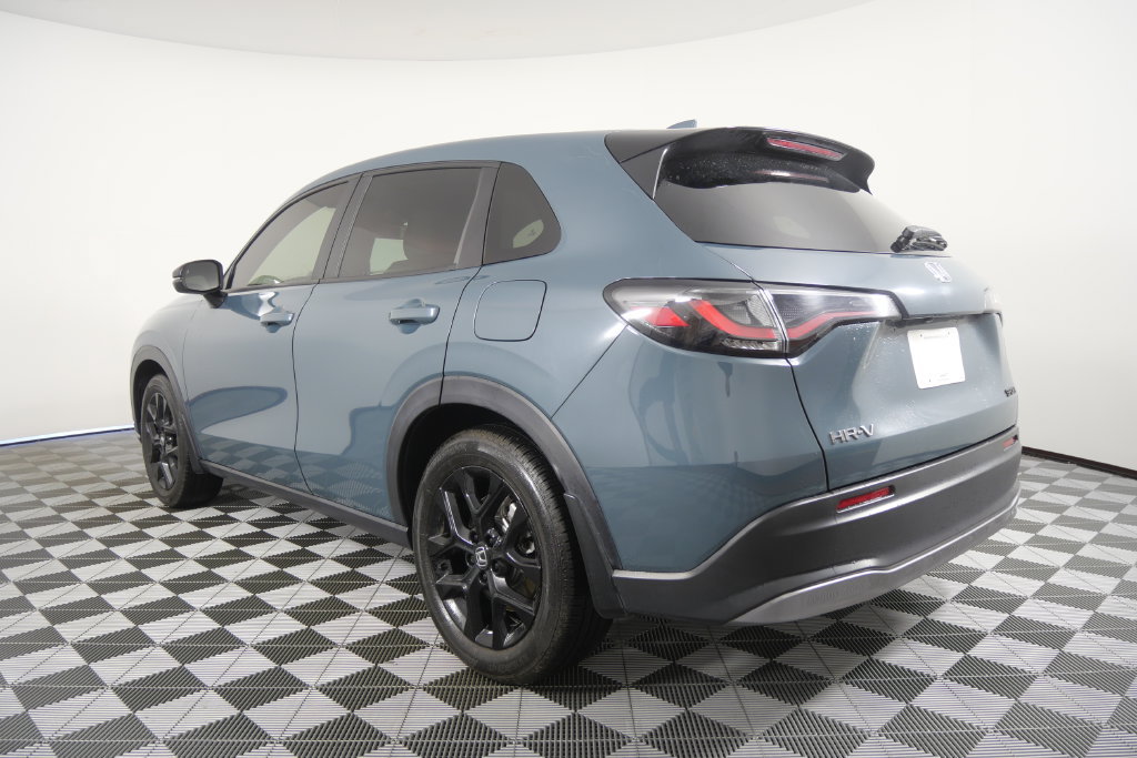 Used 2025 Honda HR-V Sport image 6