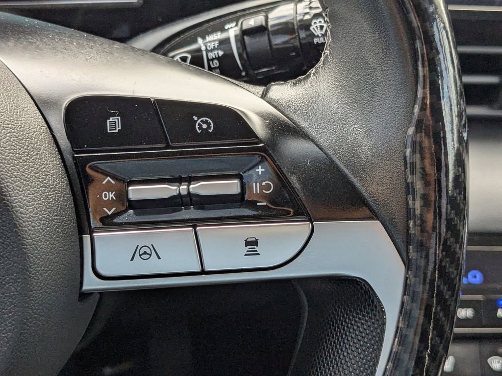 Used 2021 Hyundai Elantra SEL w/ Convenience Package image 22