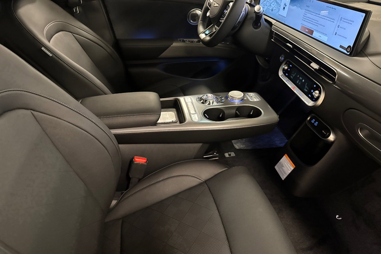 New 2026 Genesis GV60 Advance AWD/4WD image 16