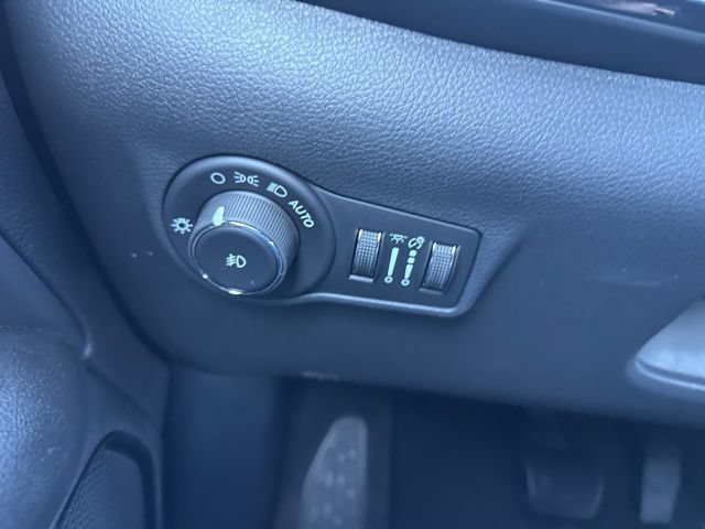 New 2026 Jeep Compass Limited AWD/4WD image 21