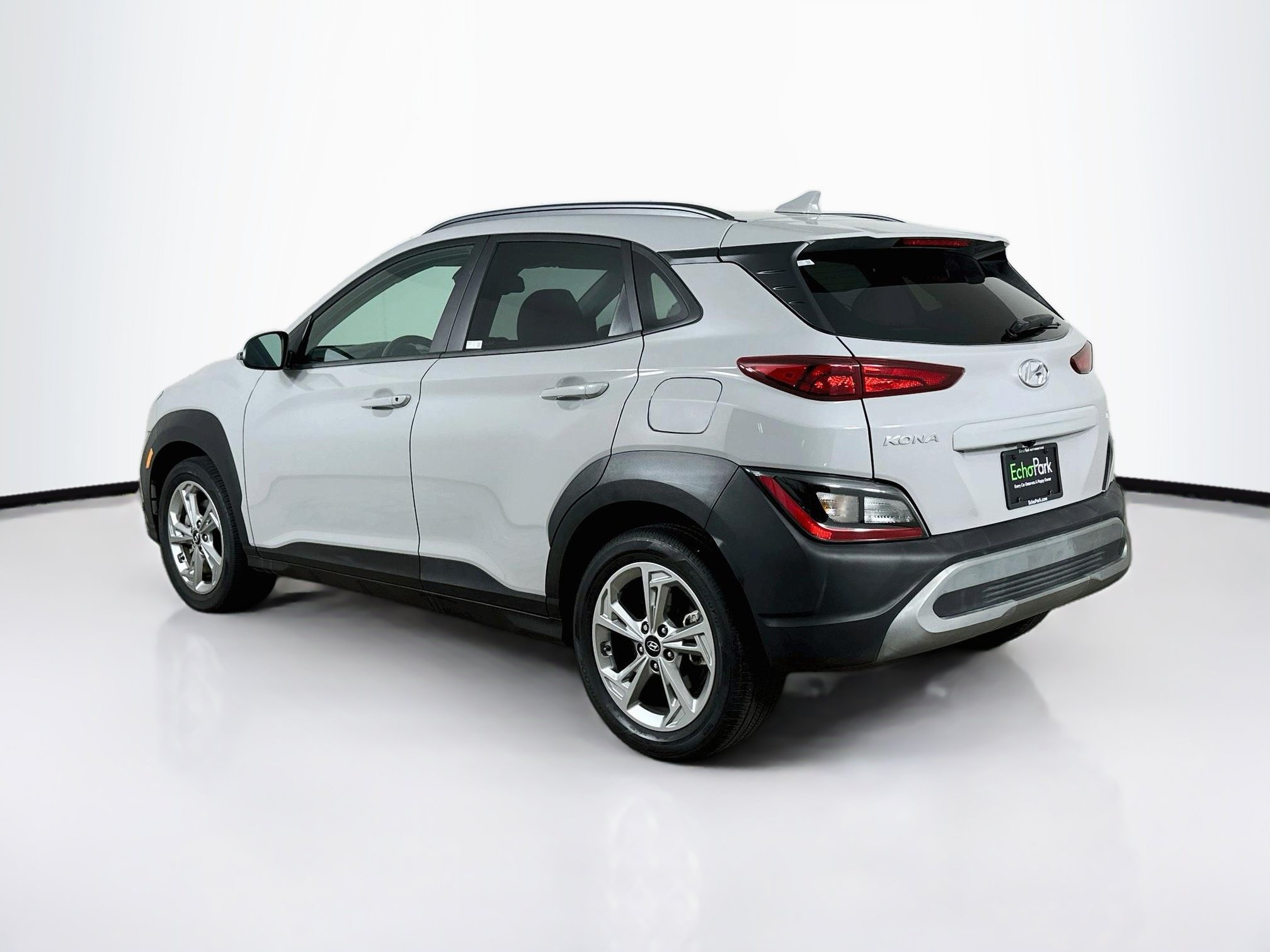 Used 2023 Hyundai Kona SEL w/ Convenience Package AWD/4WD image 5